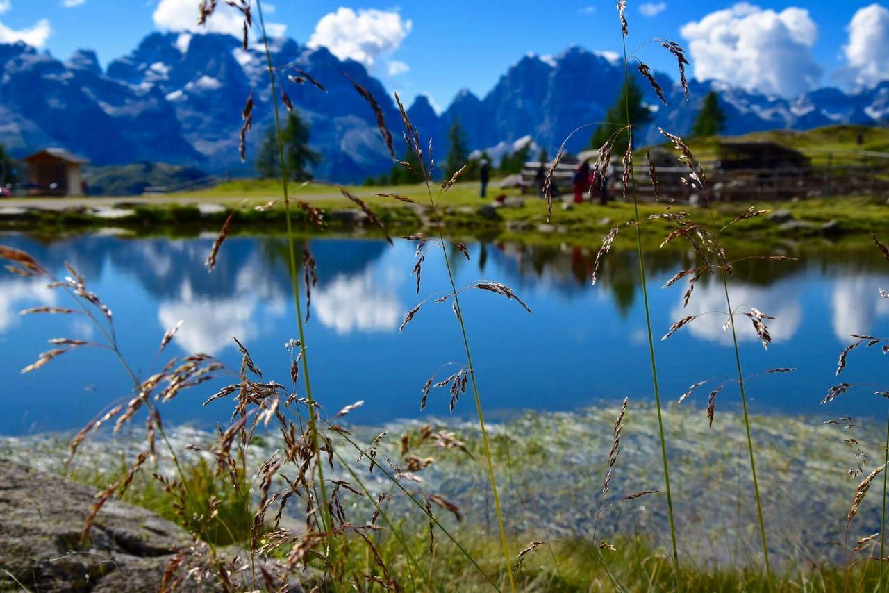 Rifugio Viviani Pradalago Madonna Buitenkant foto