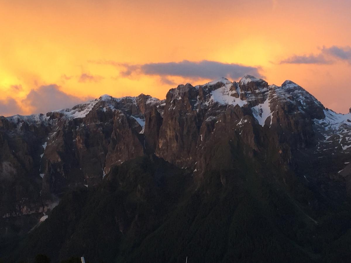 Rifugio Viviani Pradalago Madonna Buitenkant foto