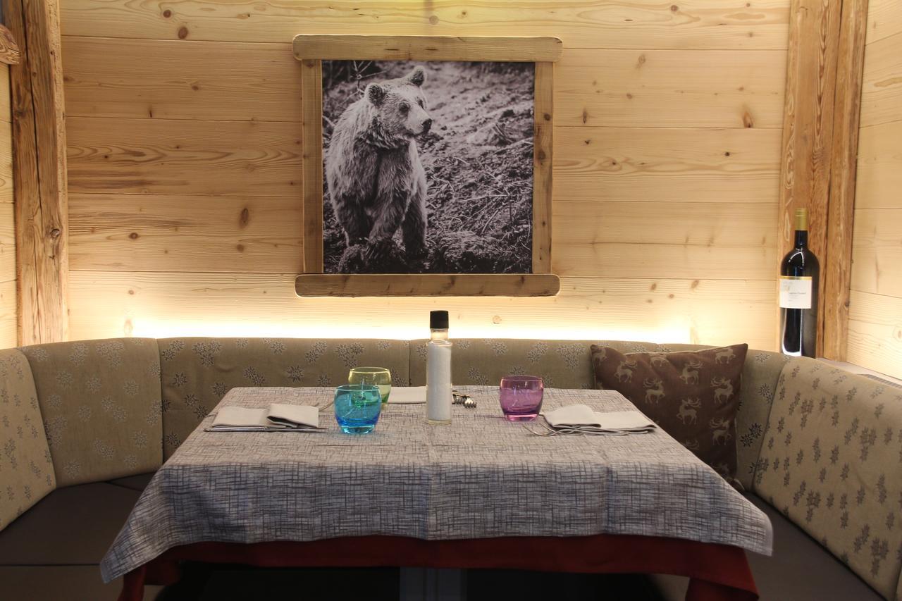 Rifugio Viviani Pradalago Hotel Madonna Buitenkant foto